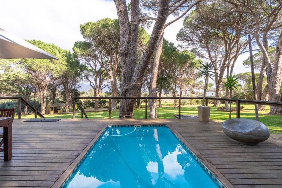 5 Bedroom Property for Sale in Somerset West Rural Western Cape